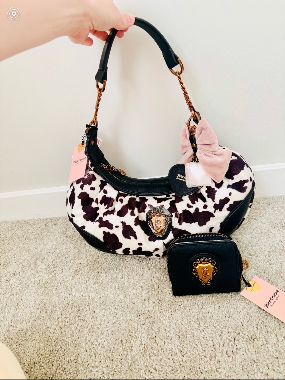 NwtJuicy Couture
romantic hobo liquorice/white shoulder bag and wallet